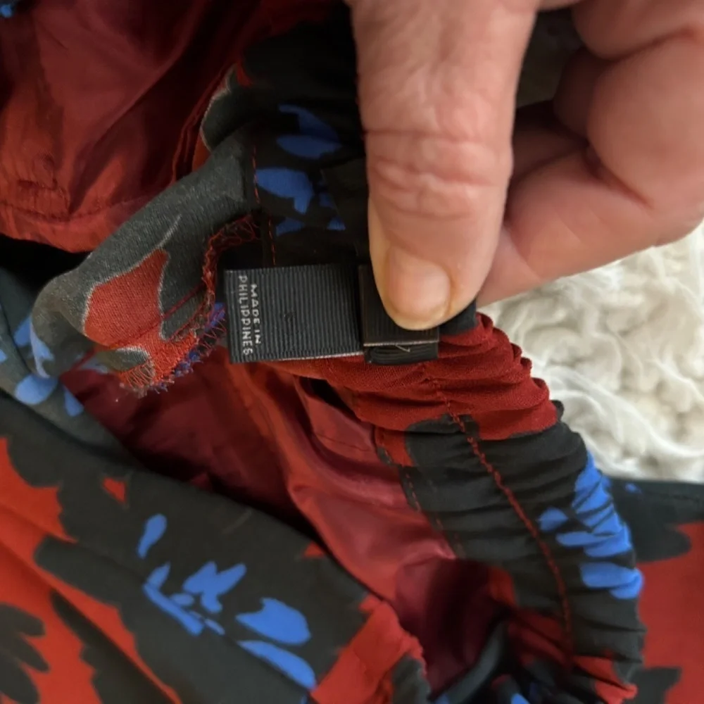 50%offw❤️ jCrew 💋Firework Floral Pants size 2 elastic waist 30” inseam sk91